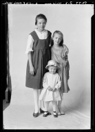 Portraits of children of Mrs. T. E. Hixon