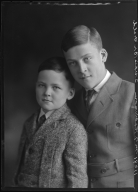 Portraits of the children of M. J. Robinson