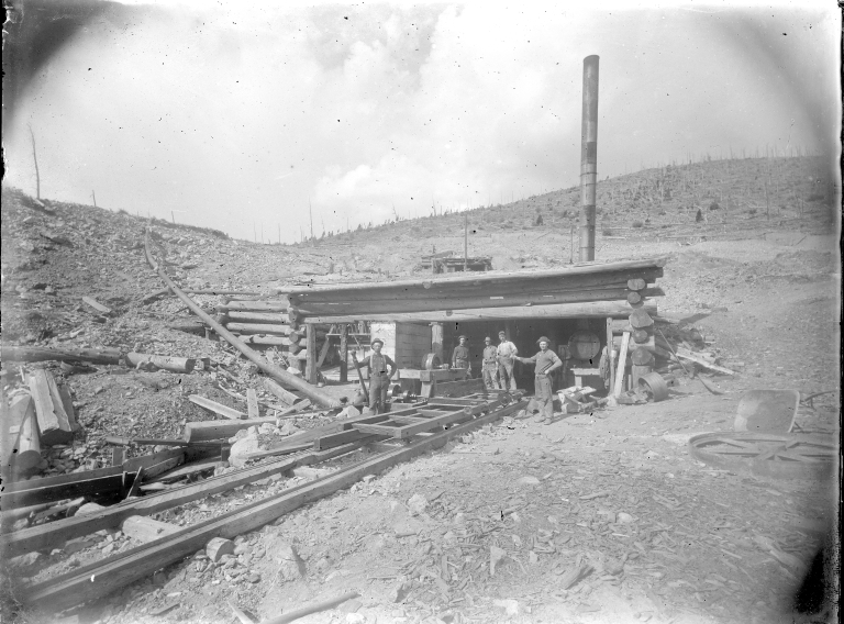 Sawmill with men and equipment